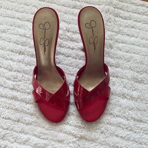 Jessica Simpso red glossy heels